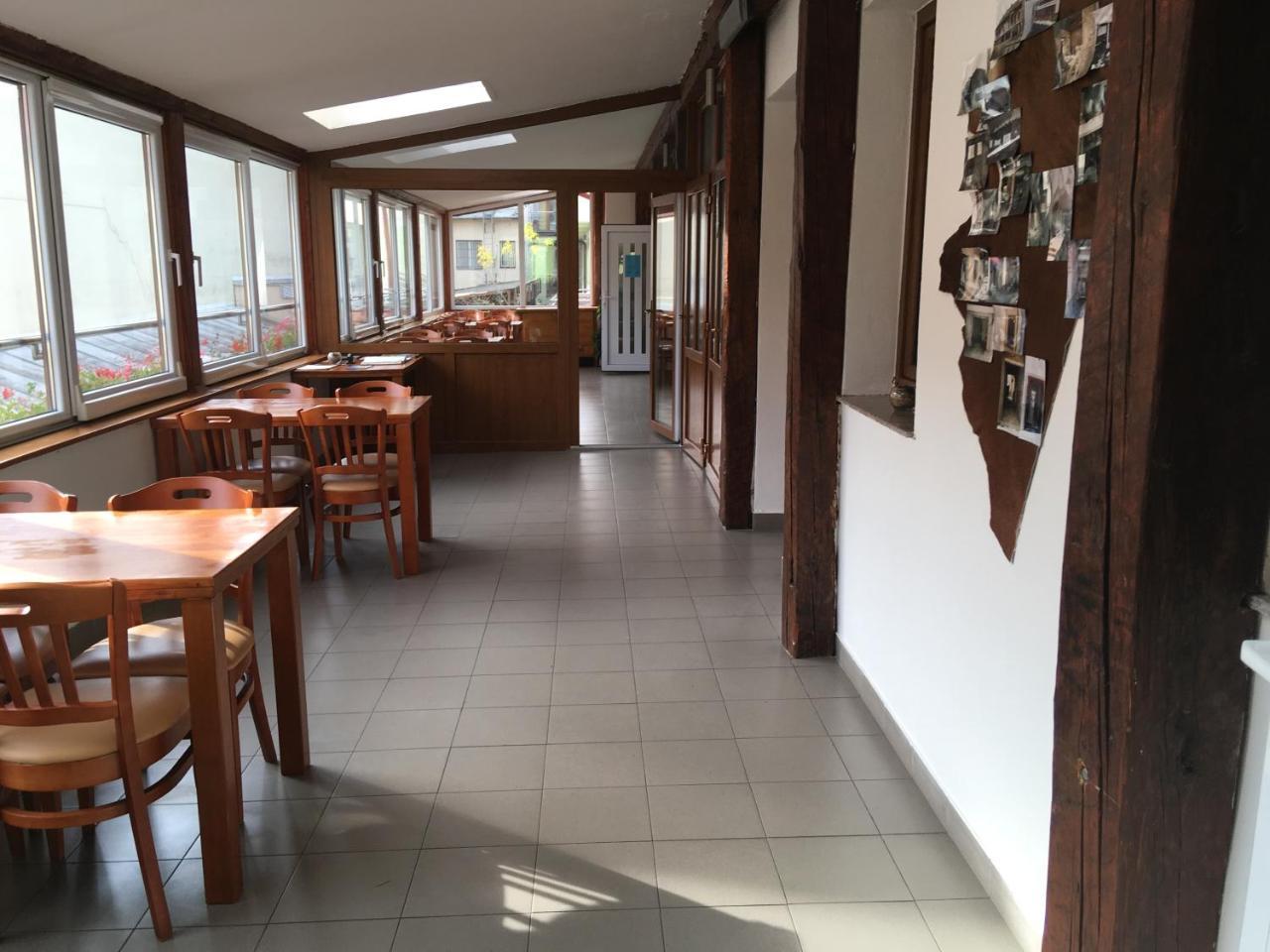 Gasthof A 7 - Avenue 7 Prešov
