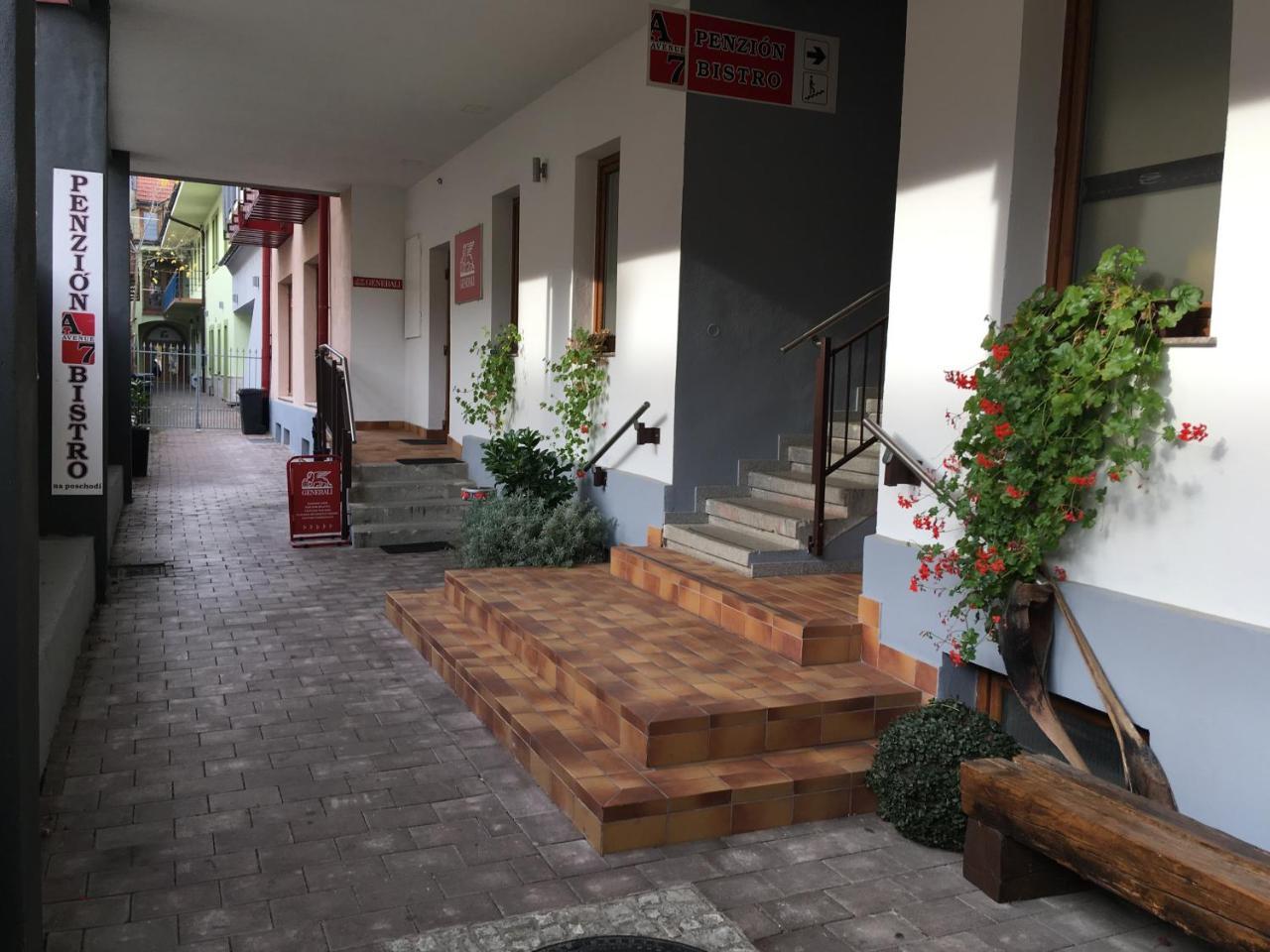 Gasthof A 7 - Avenue 7 Prešov